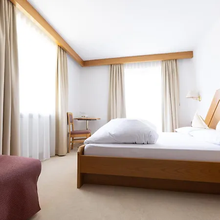 Hotel Mair Am Turm 3*
